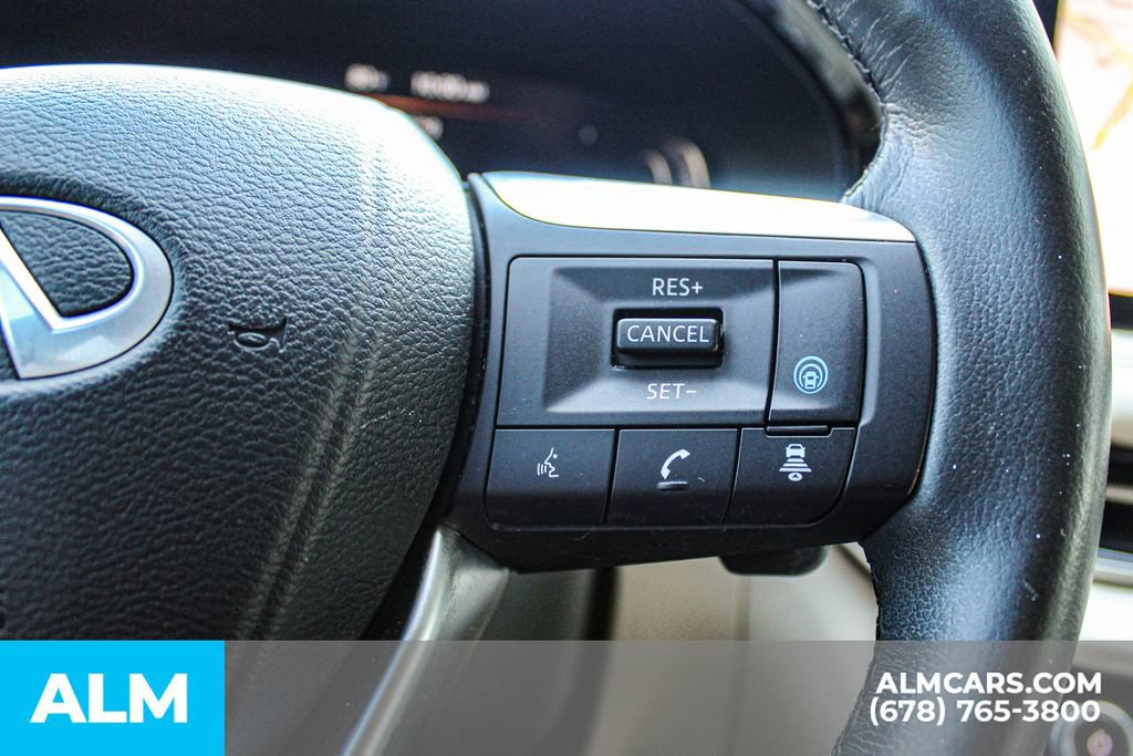 Used 2023 INFINITI QX60 Luxe w/ Performance Audio Package FWD image 23
