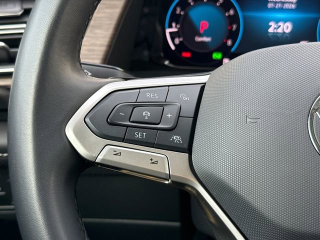 Used 2025 Volkswagen Atlas SEL Premium R-Line image 29