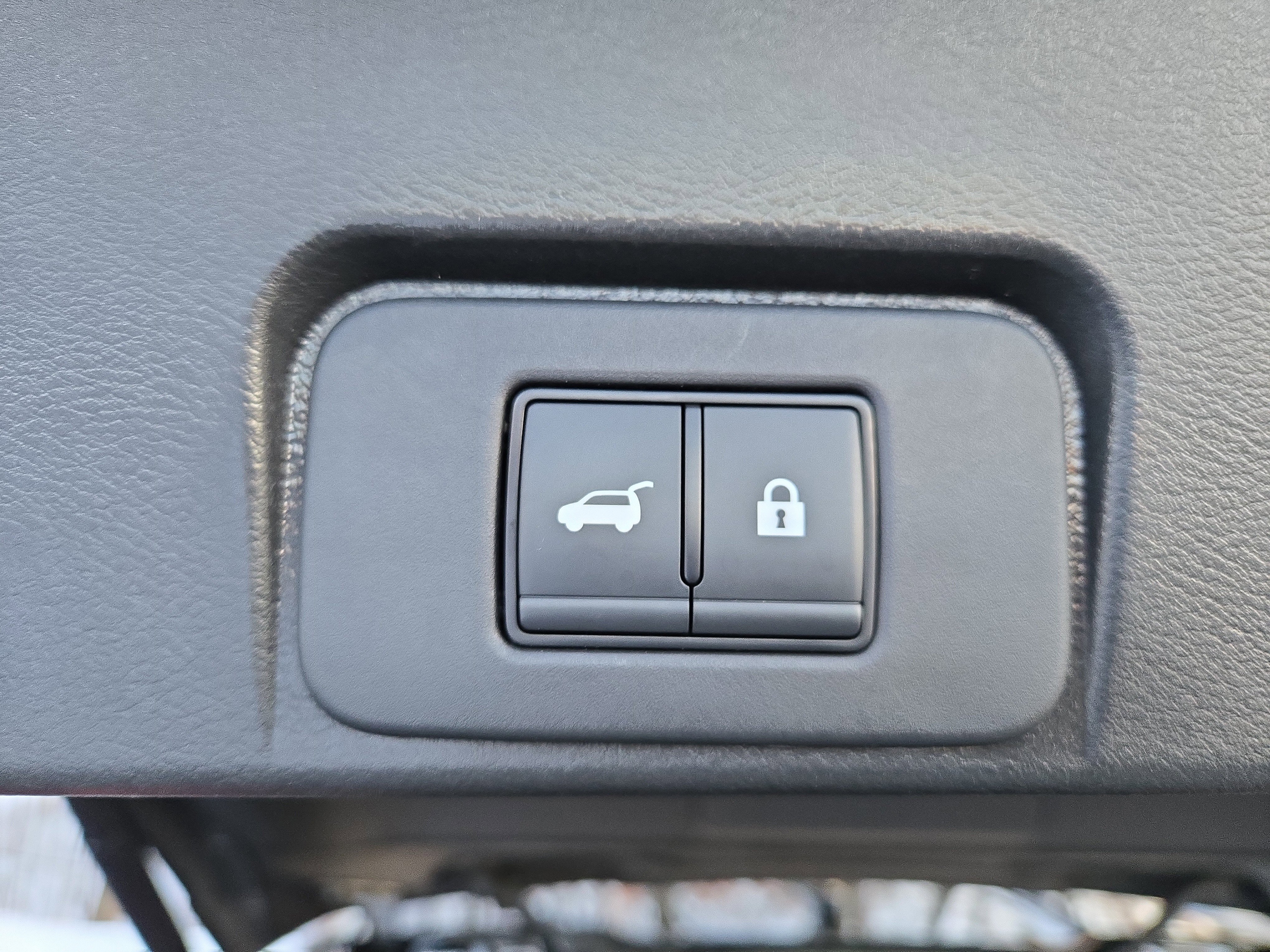 Certified 2023 Nissan Rogue SL image 11