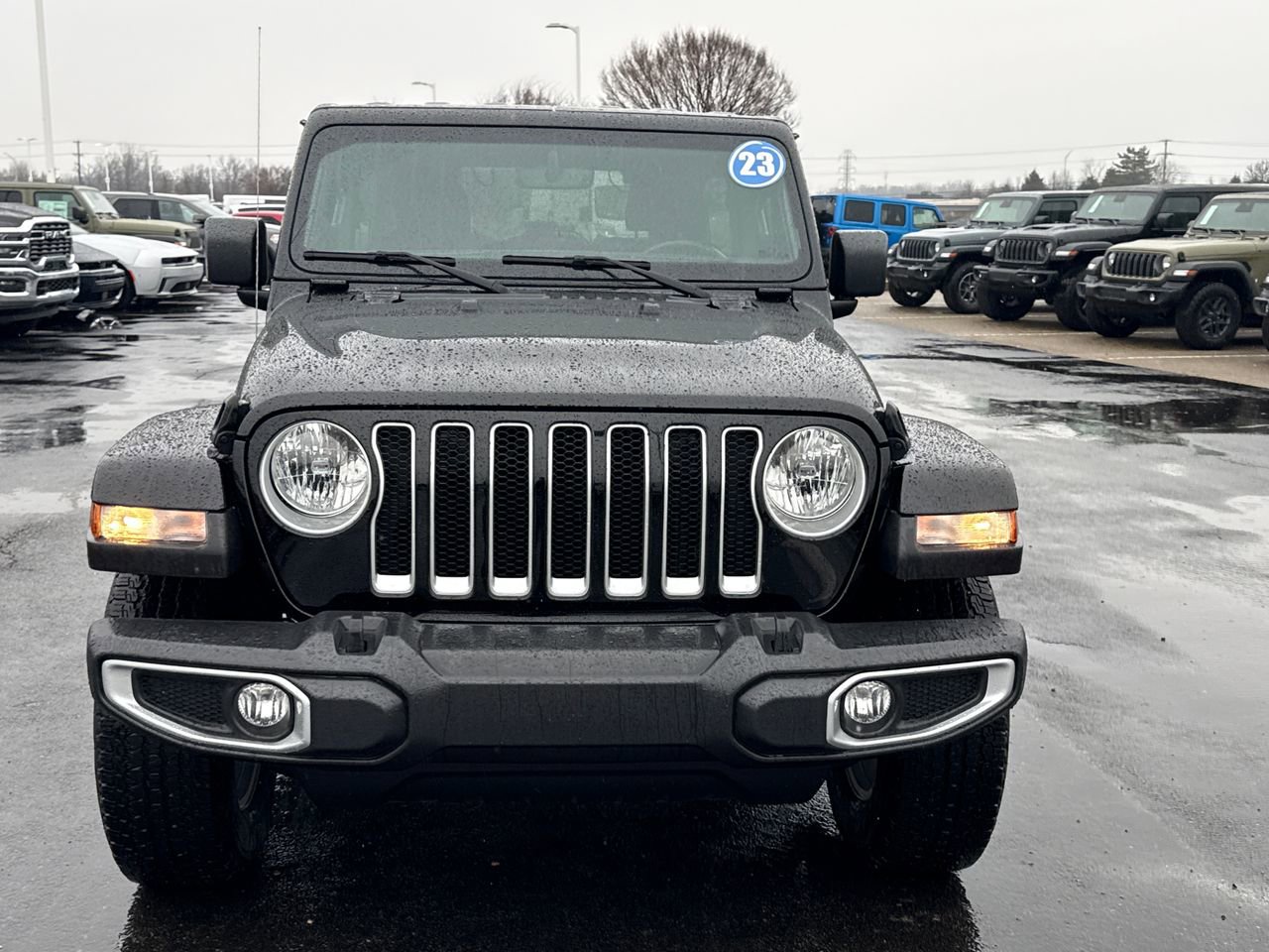 Used 2023 Jeep Wrangler Sahara w/ Cold Weather Group image 8