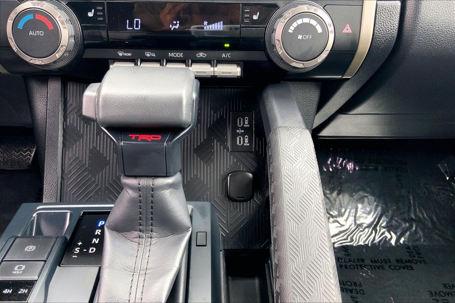 Used 2025 Toyota Tacoma TRD Off-Road AWD/4WD image 38
