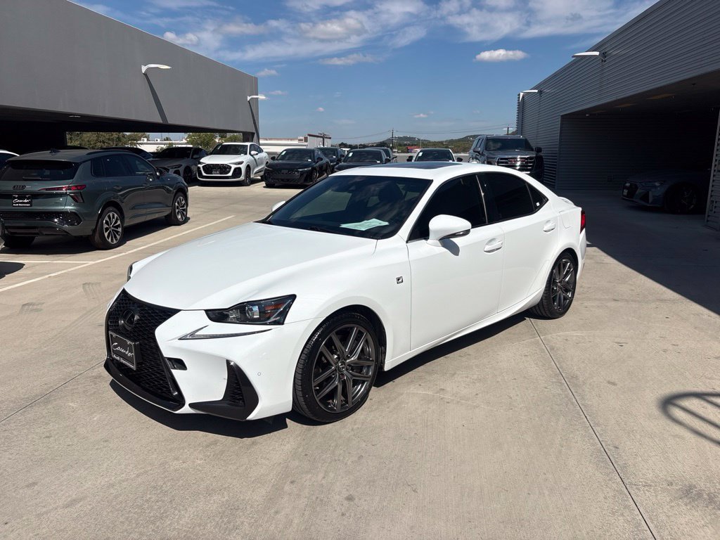 Used 2020 Lexus IS 300 F Sport w/ F Sport Package RWD image 6
