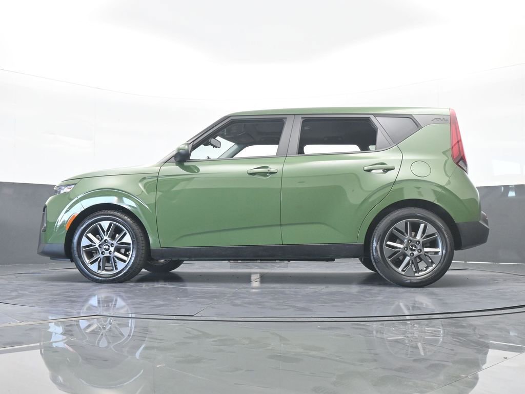 Used 2022 Kia Soul EX image 57