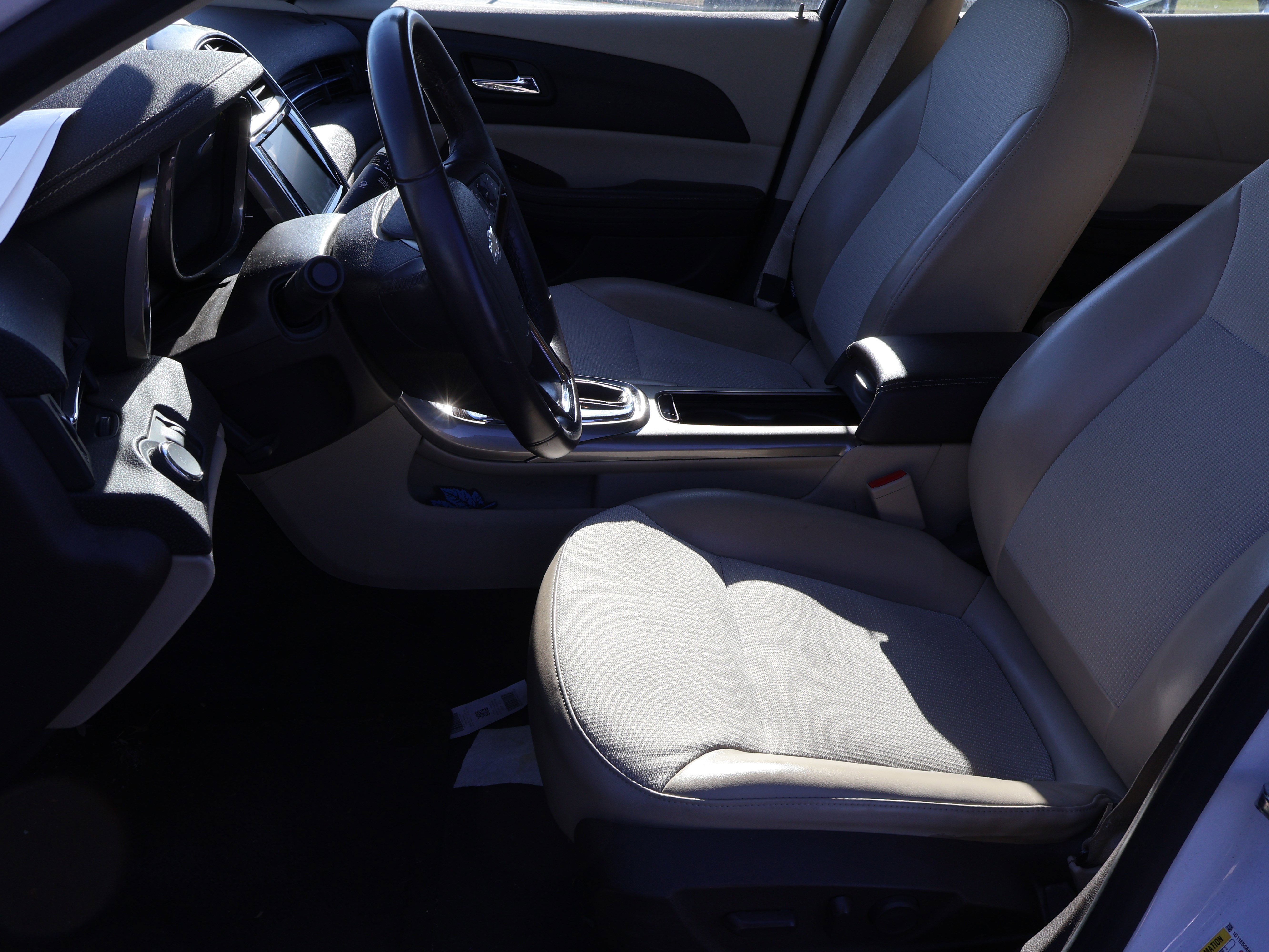 Used 2013 Chevrolet Malibu LT image 39