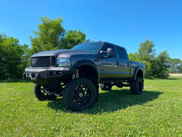 Used 2004 Ford F250 Lariat image 1