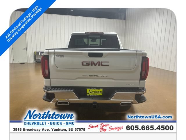 Used 2022 GMC Sierra 1500 SLT w/ SLT Premium Plus Package AWD/4WD image 4