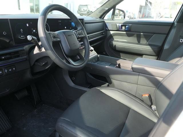 New 2025 Hyundai Santa Fe Calligraphy image 8