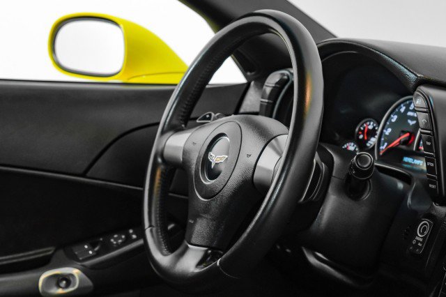 Used 2008 Chevrolet Corvette Coupe image 11