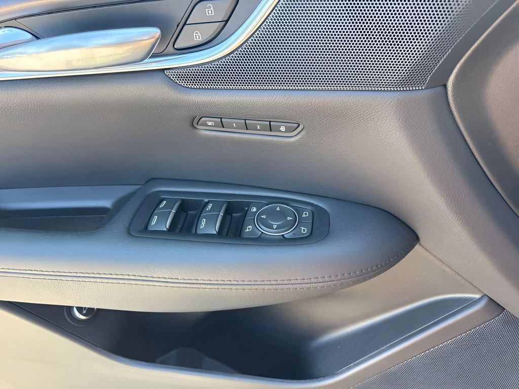 Used 2019 Cadillac XT5 Luxury AWD/4WD image 30