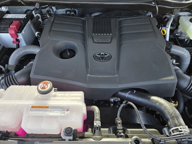 New 2026 Toyota Tundra Limited image 27