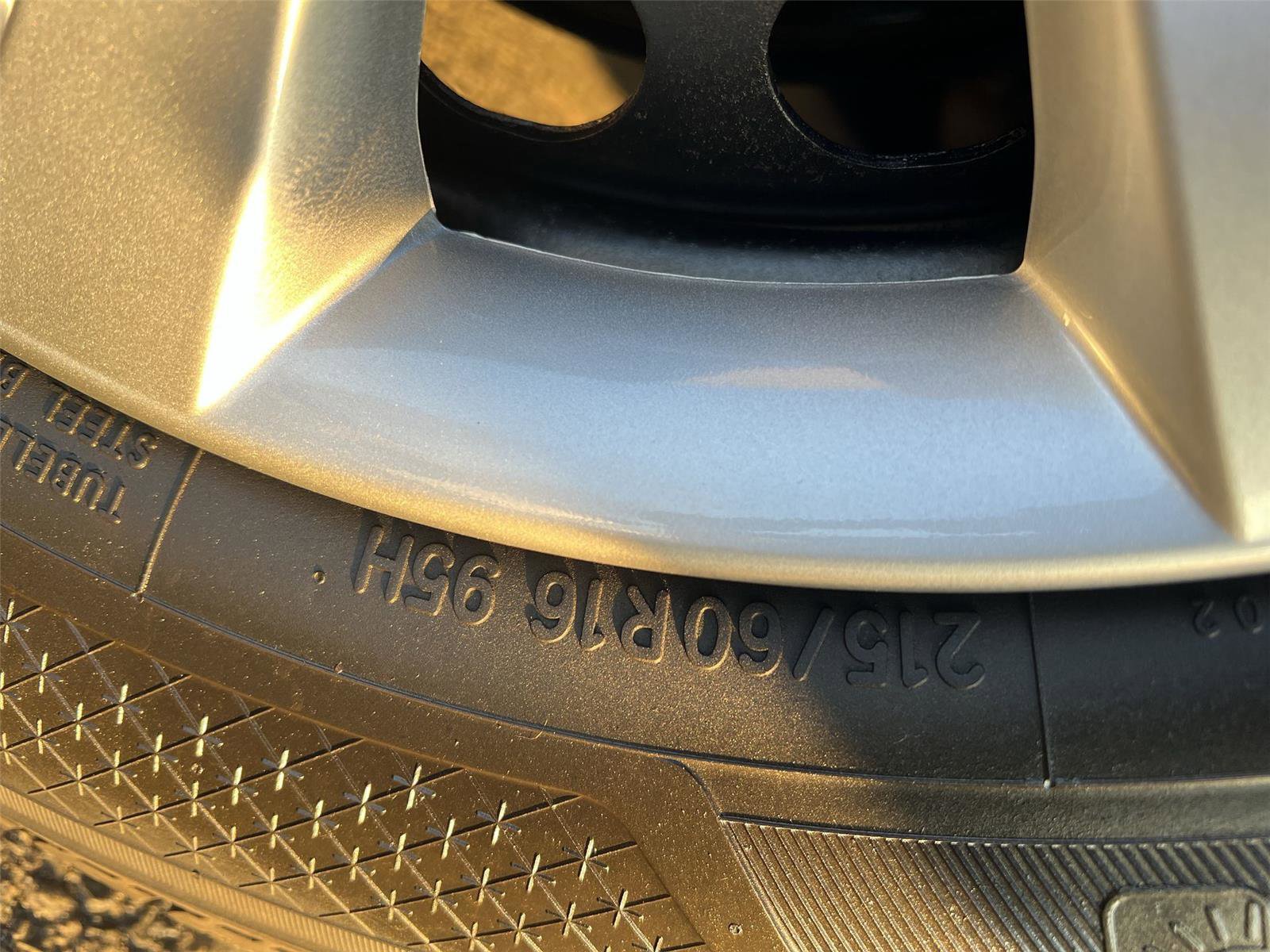 Used 2014 Volkswagen Passat 1.8T S image 23