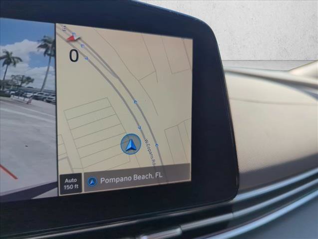 Used 2024 Hyundai Elantra SEL FWD image 11