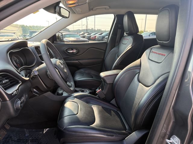 Used 2022 Jeep Cherokee Trailhawk w/ Premium Leather Package AWD/4WD image 10