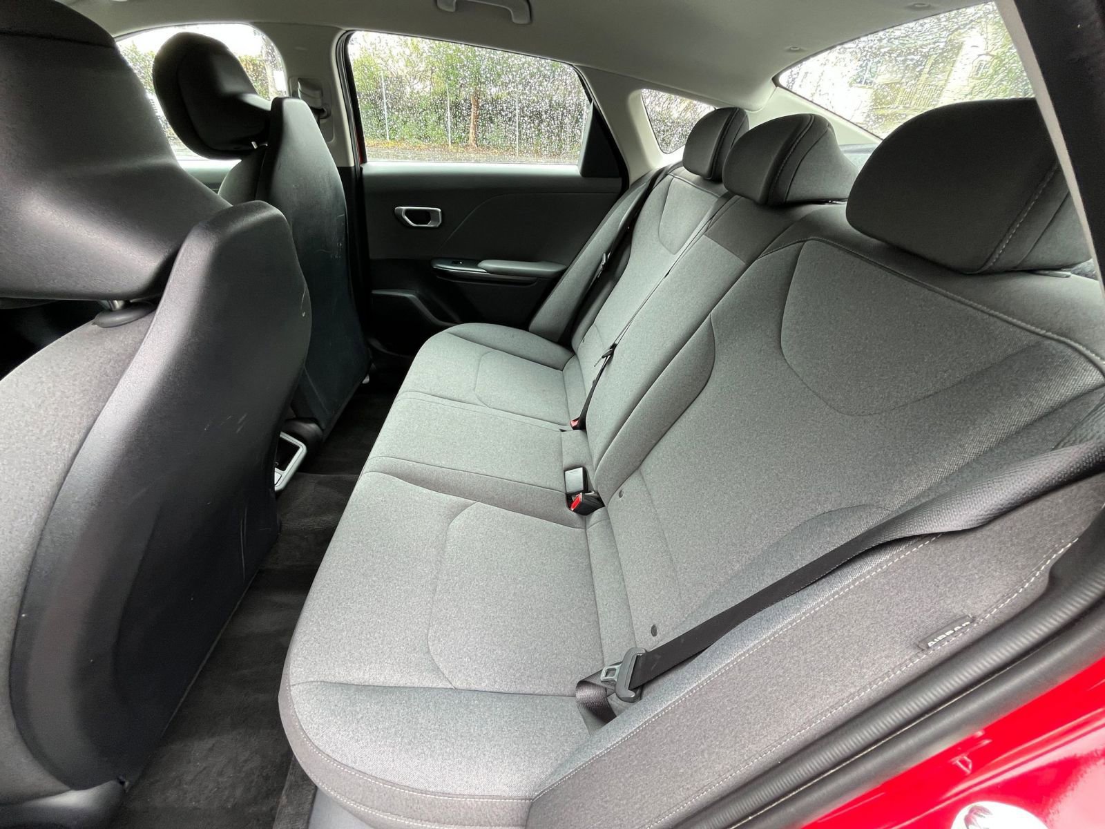 Used 2025 Kia K4 LXS image 25