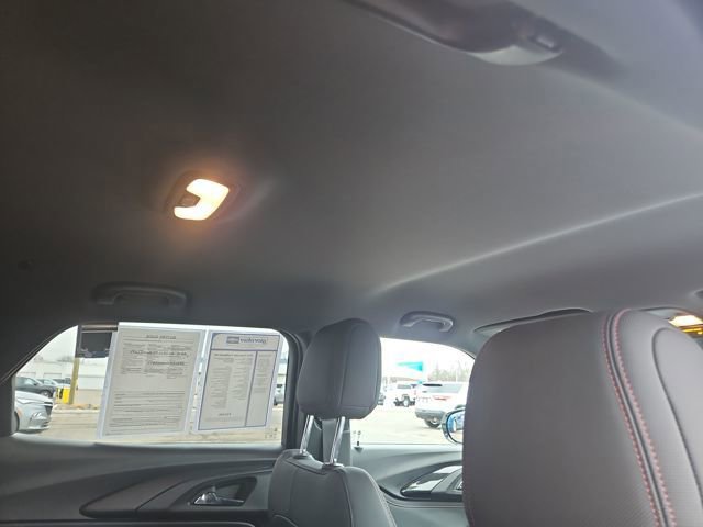 Used 2023 Chevrolet TrailBlazer RS w/ Convenience Package image 17