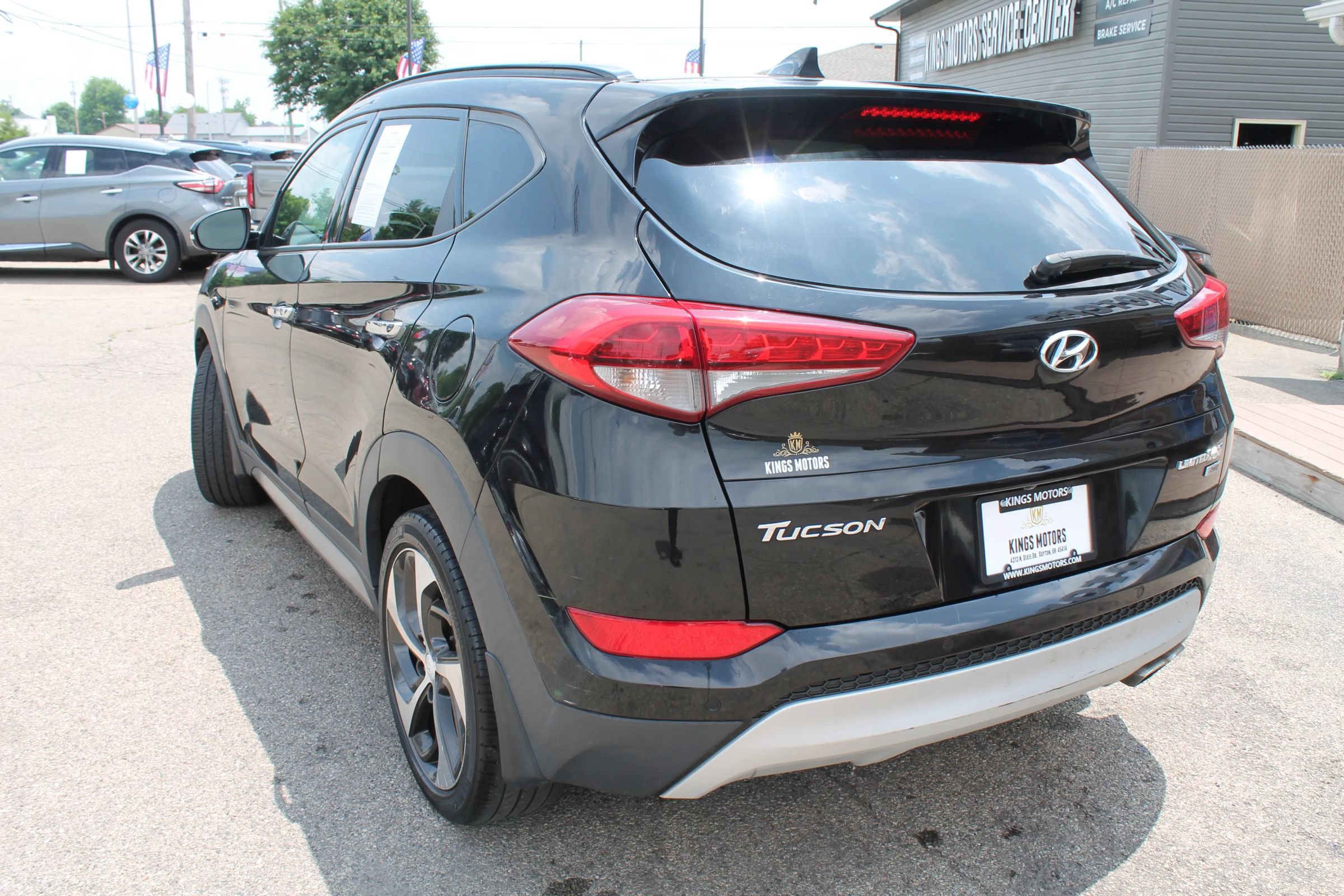 Used 2017 Hyundai Tucson Limited w/ Limited Ultimate Package 03 AWD/4WD image 3