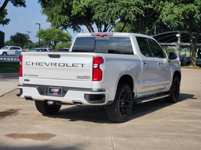 Used 2025 Chevrolet Silverado 1500 High Country w/ High Country Premium Package AWD/4WD image 15