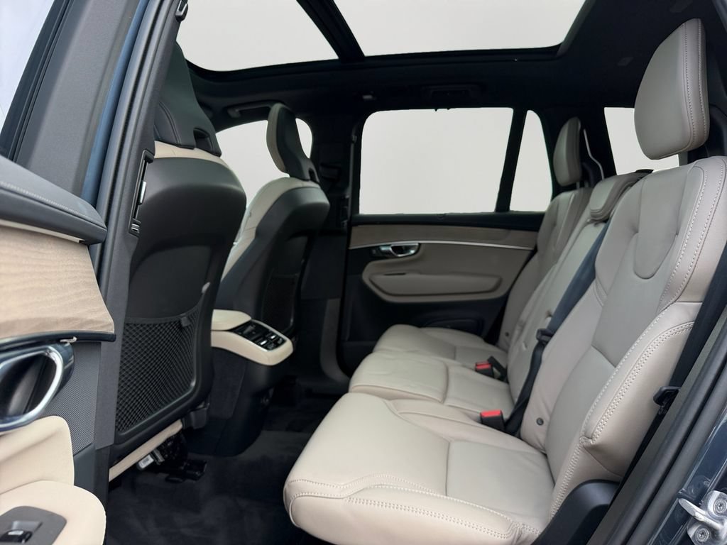Certified 2026 Volvo XC90 B6 Ultra AWD/4WD image 14