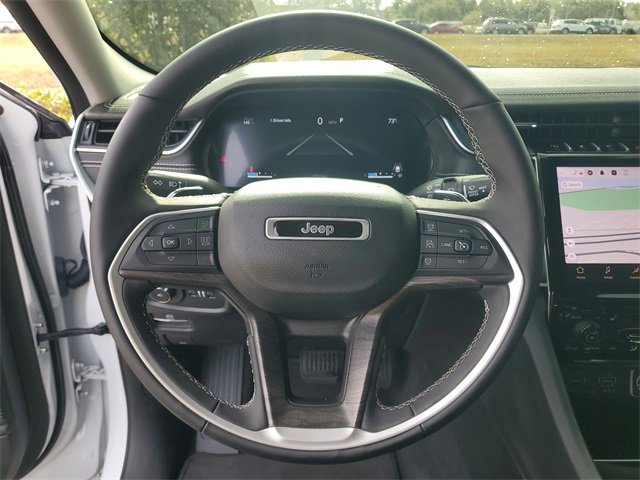 Used 2023 Jeep Grand Cherokee L Limited image 29