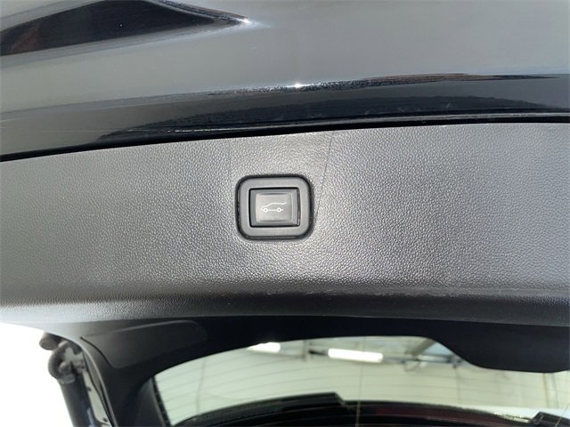 Certified 2024 Chevrolet Blazer LT w/ Convenience Package image 17