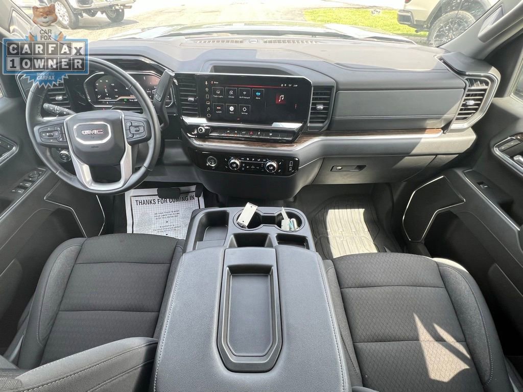 Used 2024 GMC Sierra 1500 SLE AWD/4WD image 2