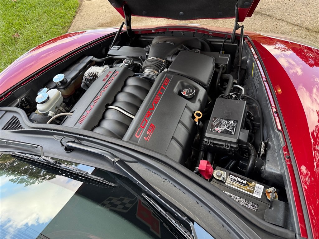 Used 2010 Chevrolet Corvette Grand Sport w/ Preferred Equipment Group RWD image 73