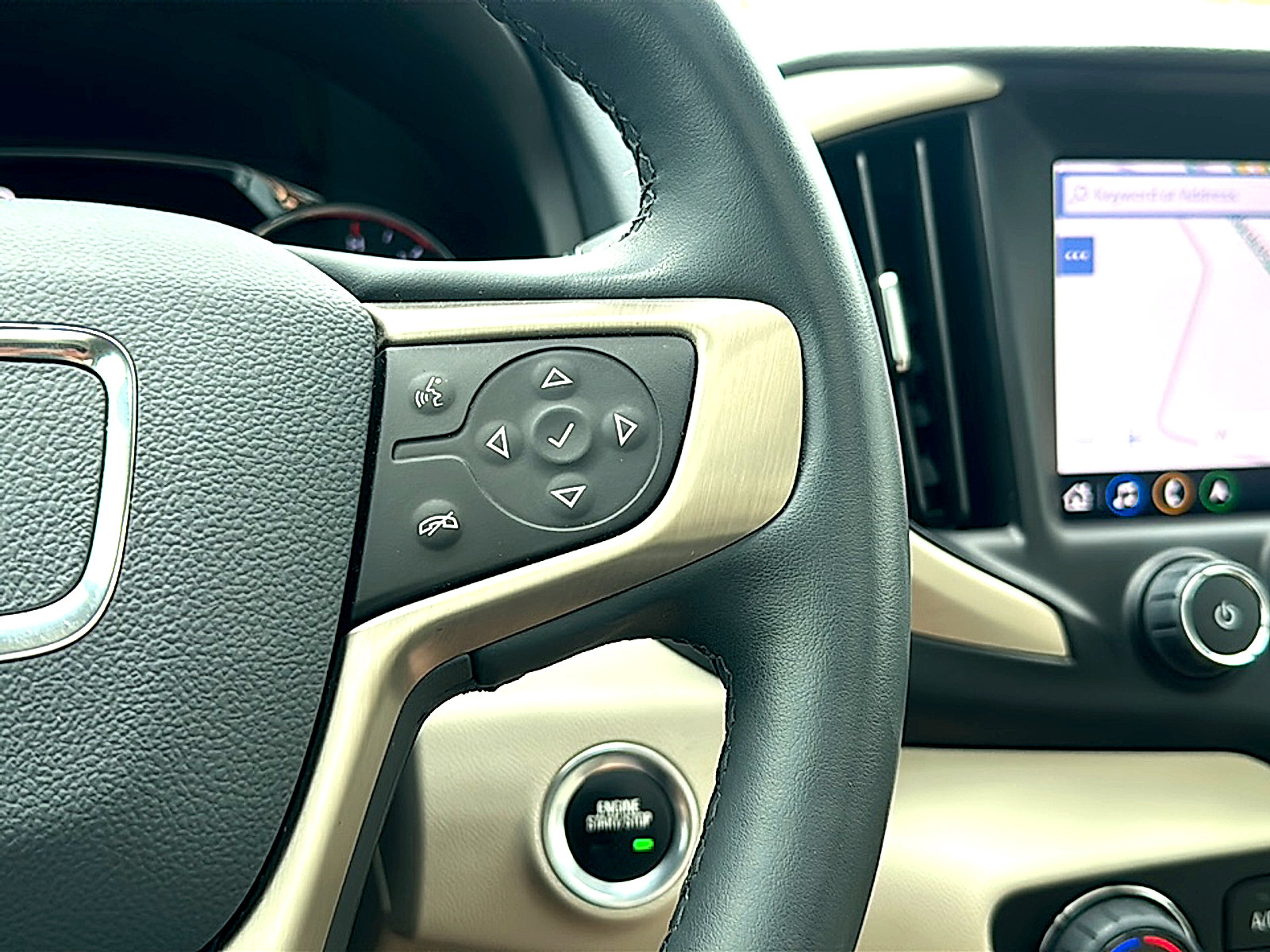 Used 2023 GMC Terrain Denali AWD/4WD image 29
