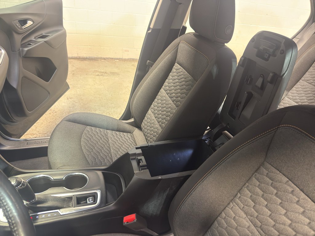 Used 2019 Chevrolet Equinox LT image 18
