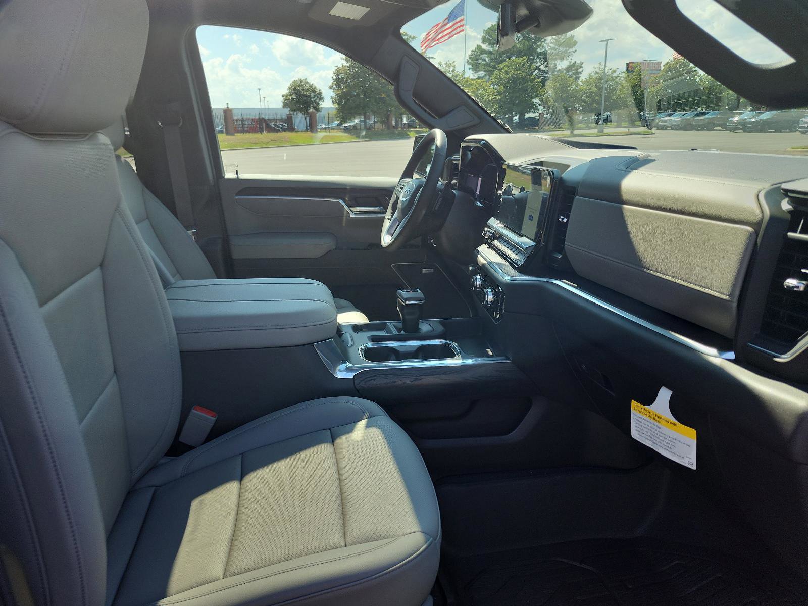 New 2026 GMC Sierra 1500 SLT w/ SLT Premium Plus Package image 8