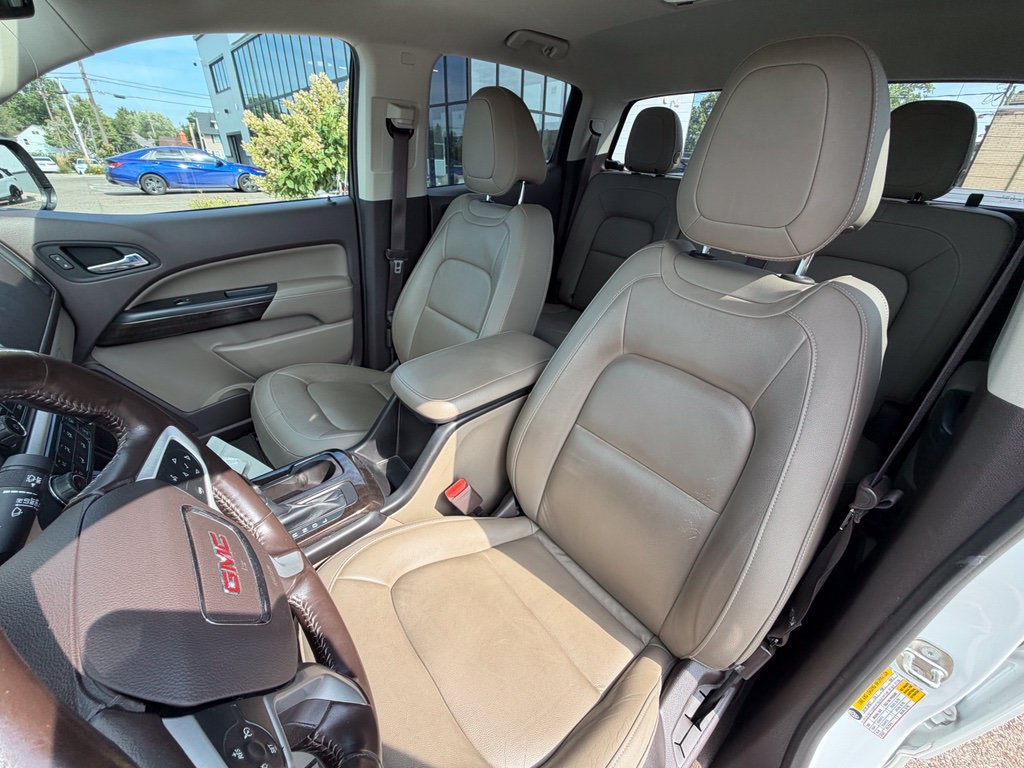 Used 2018 GMC Canyon SLT w/ Trailering Package AWD/4WD image 8