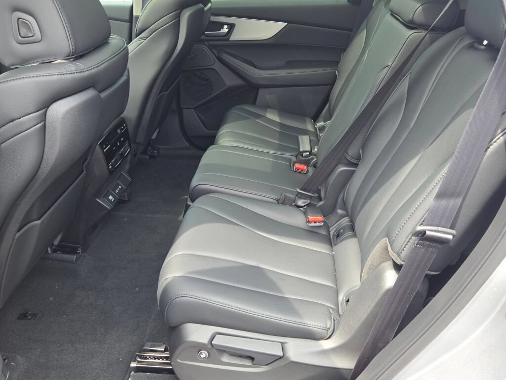 New 2026 Acura MDX SH-AWD image 26
