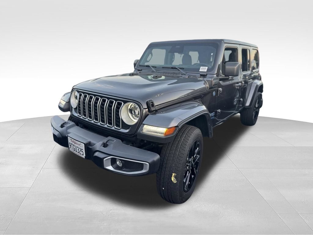 Used 2025 Jeep Wrangler Unlimited Sahara w/ Safety Group AWD/4WD image 1
