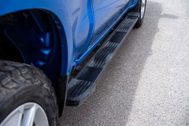 Used 2025 Chevrolet Silverado 1500 Custom image 10