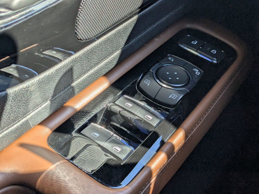 Used 2021 Lincoln Aviator Reserve w/ Equipment Group 201A image 10