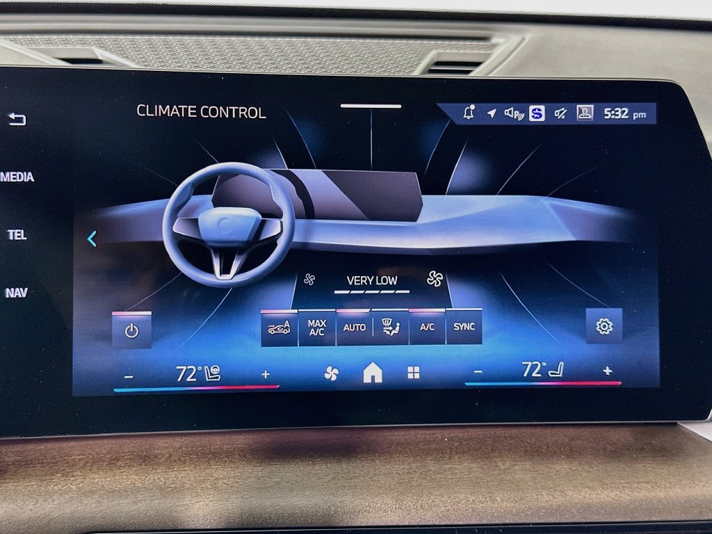 New 2027 BMW X1 xDrive28i w/ Technology Package AWD/4WD image 14