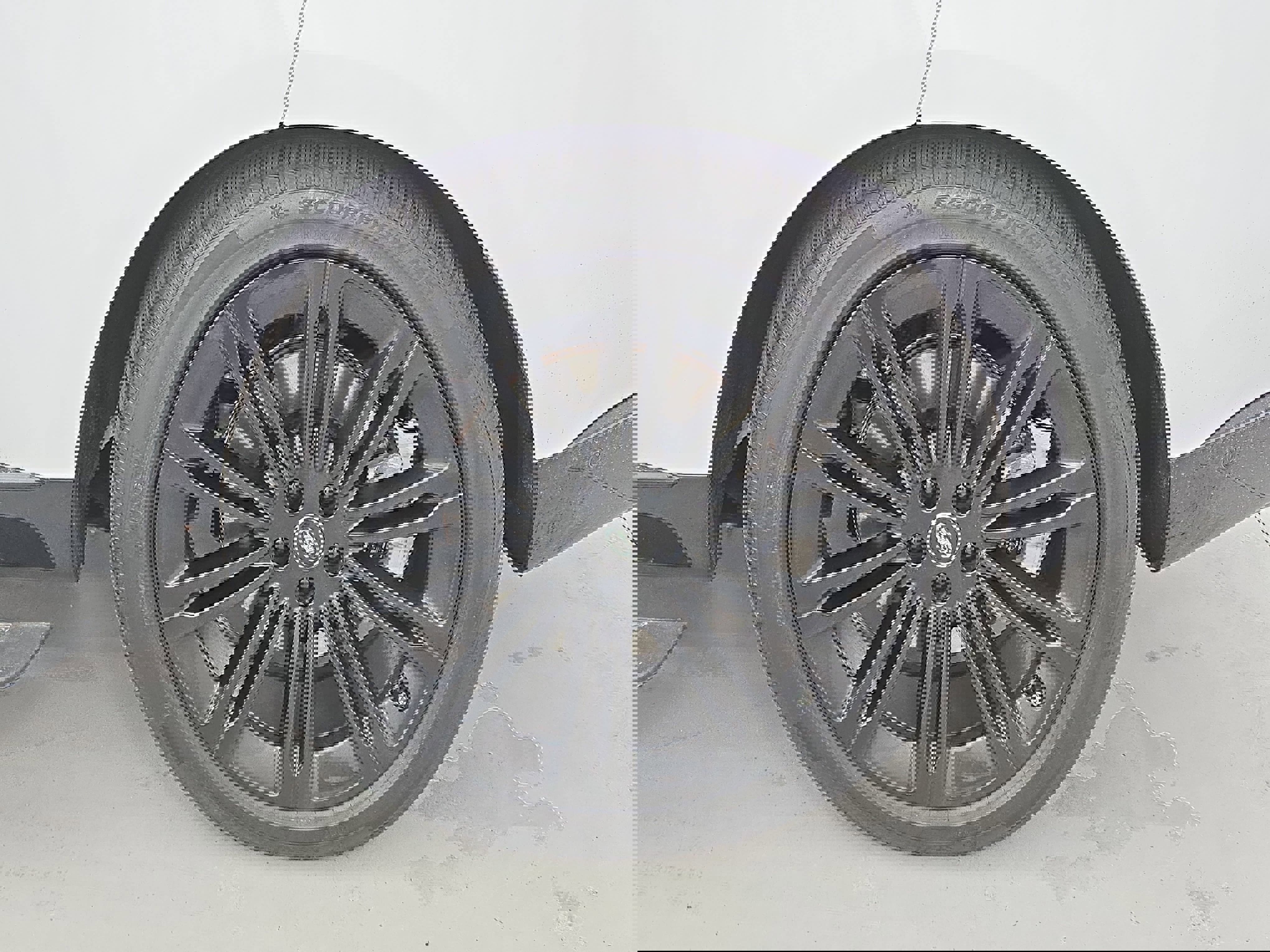 Used 2025 Land Rover Range Rover SE image 34