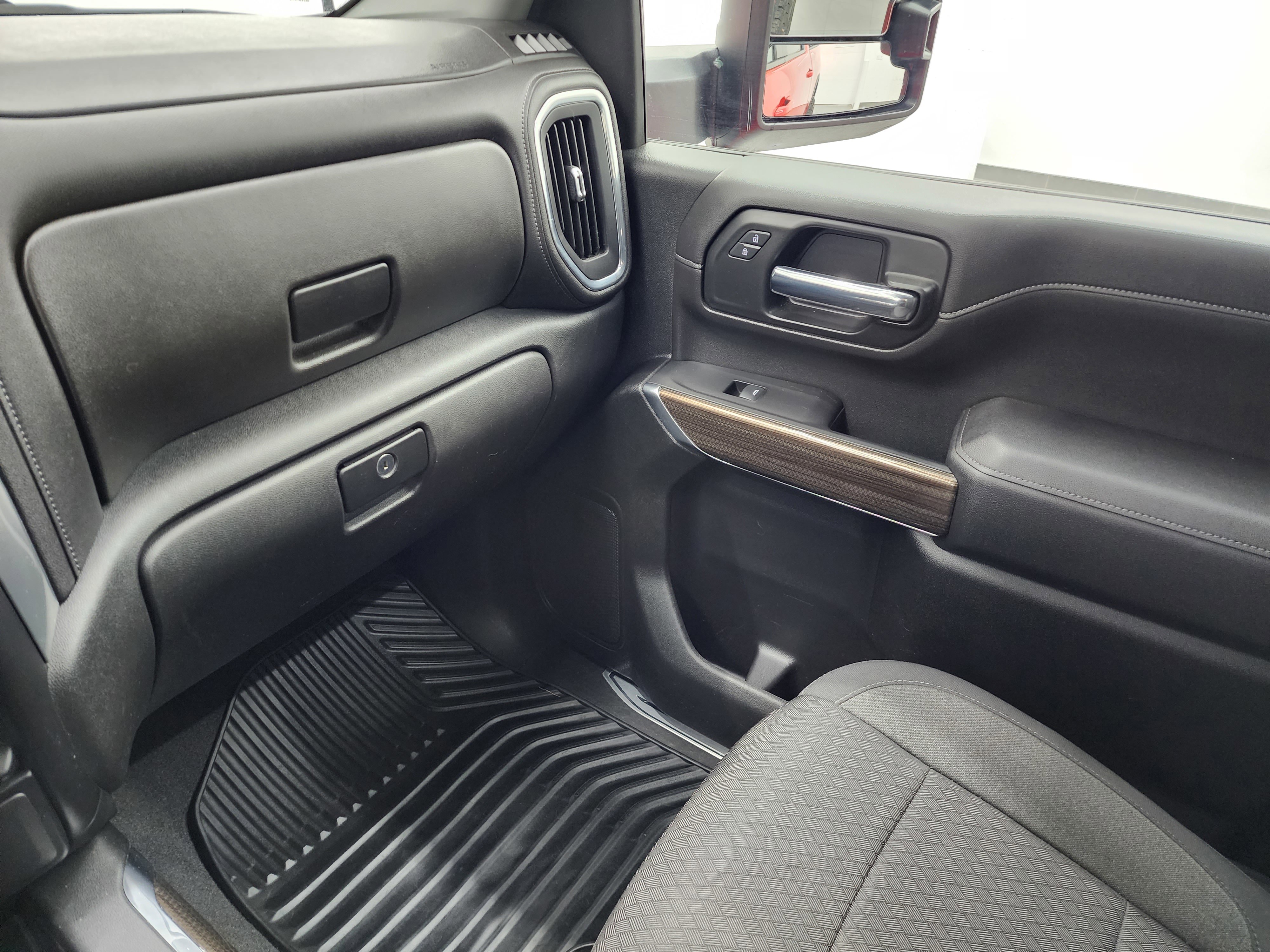 Used 2023 Chevrolet Silverado 2500 LT w/ Convenience Package image 12