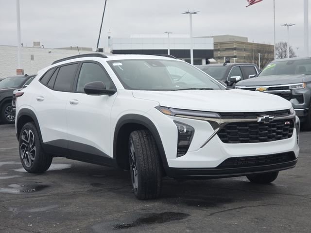 New 2026 Chevrolet Trax RS w/ Sunroof Package image 19