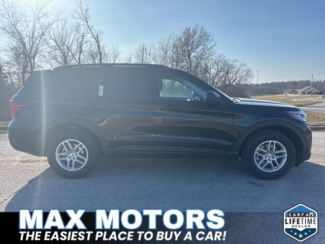 New 2026 Ford Explorer Active image 2