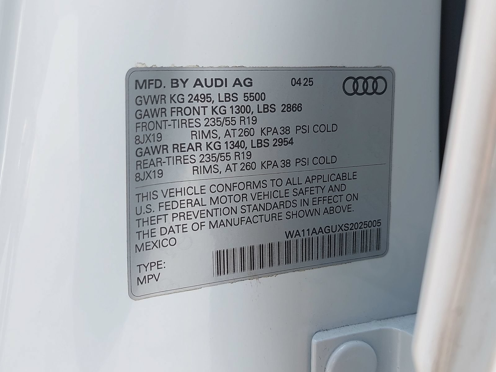 Used 2025 Audi Q5 Premium w/ Convenience Package AWD/4WD image 41
