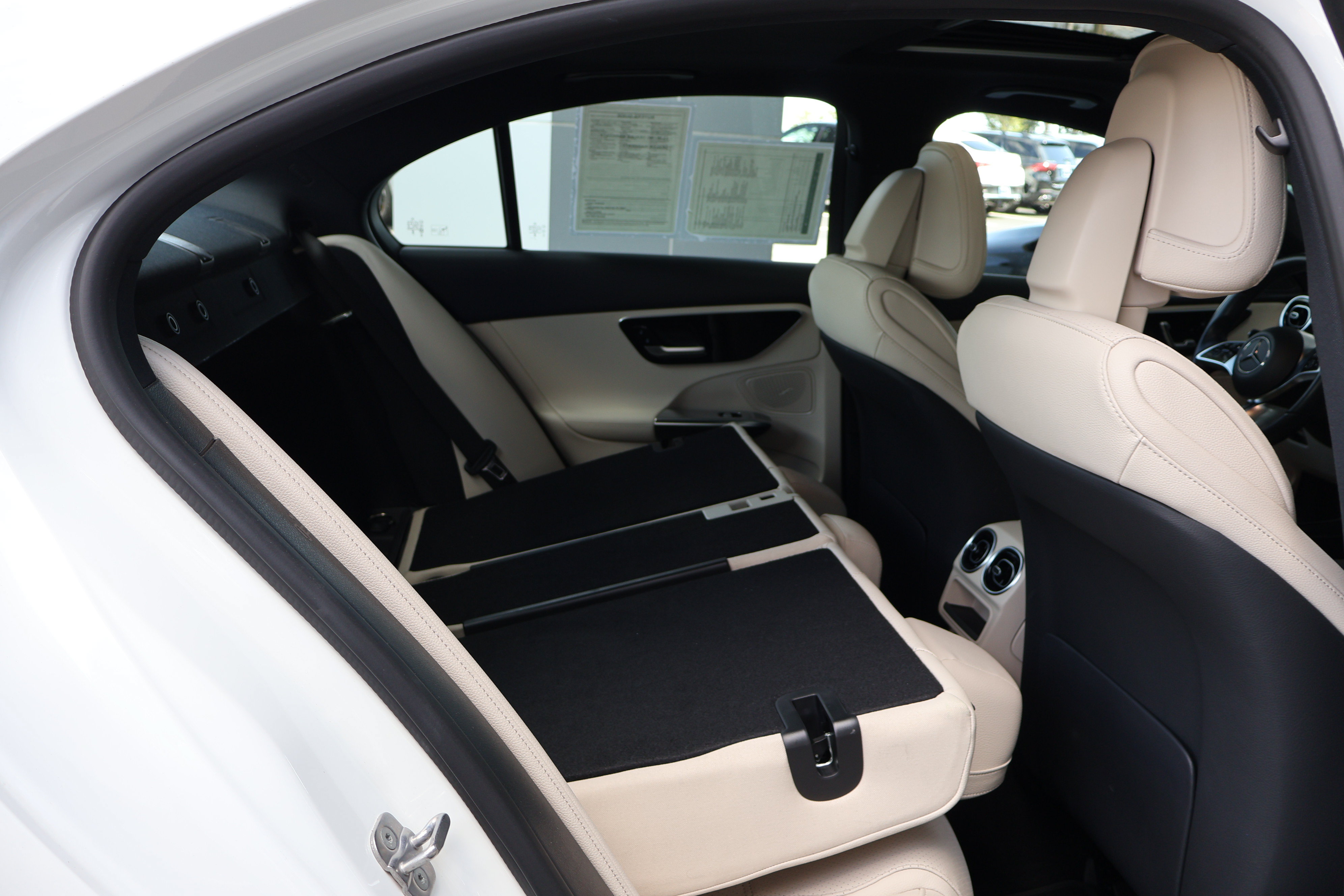Certified 2024 Mercedes-Benz C 300 4MATIC Sedan image 25