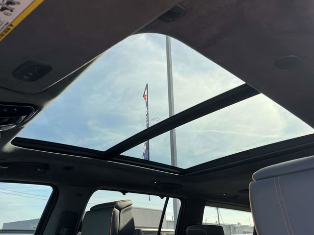 Used 2022 Jeep Grand Wagoneer Series II image 11