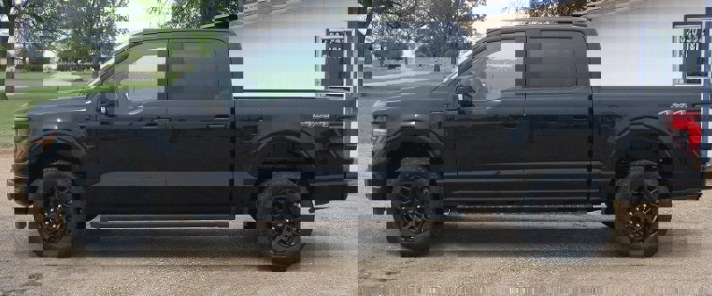New 2025 Ford F150 XLT w/ Equipment Group 302A MID image 5