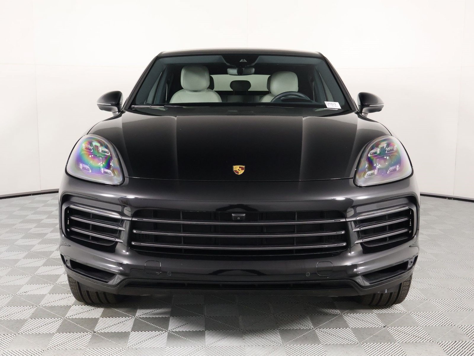 Certified 2023 Porsche Cayenne Platinum Edition AWD/4WD image 10