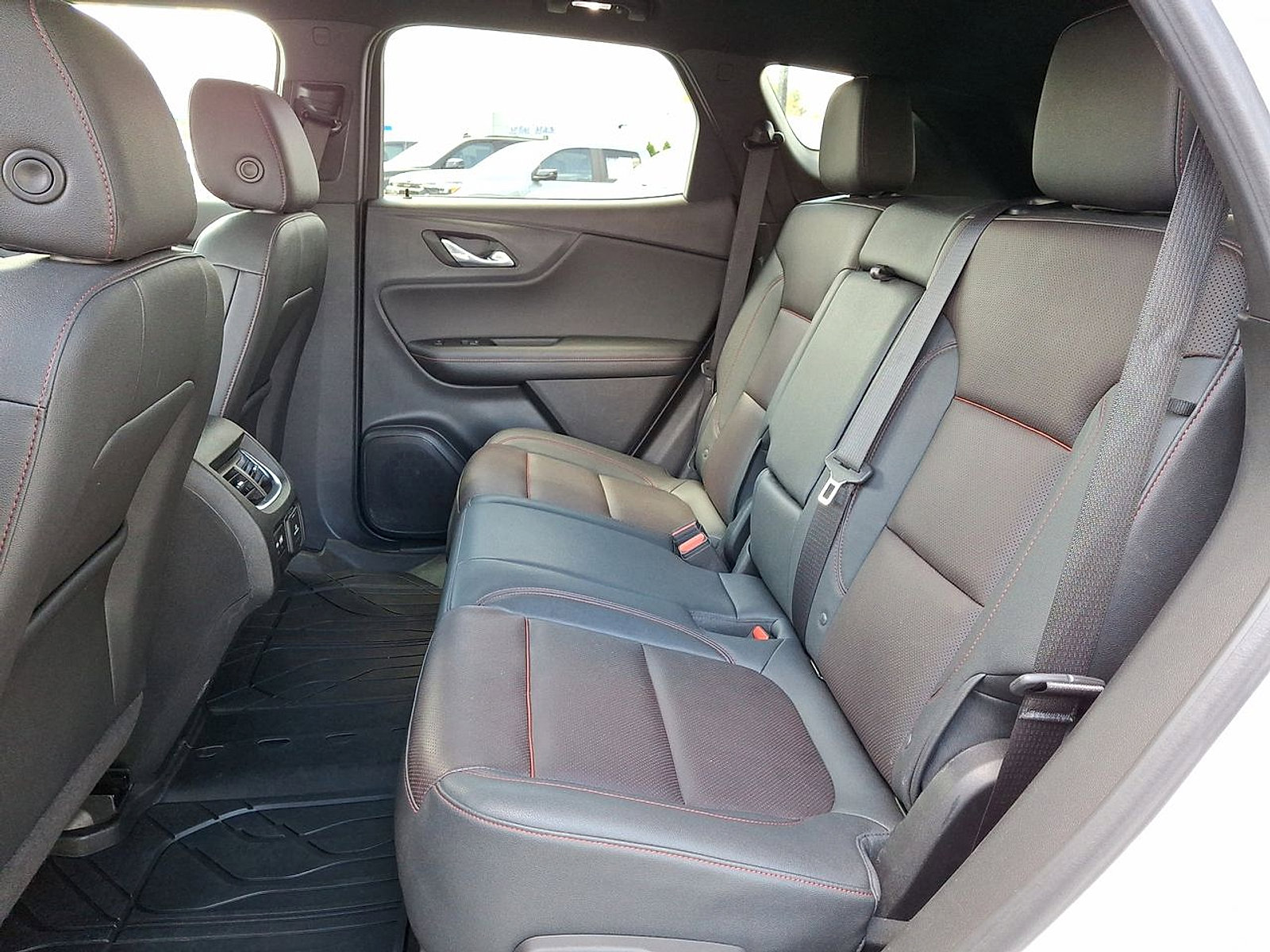 Certified 2023 Chevrolet Blazer RS w/ Driver Confidence II Package image 20