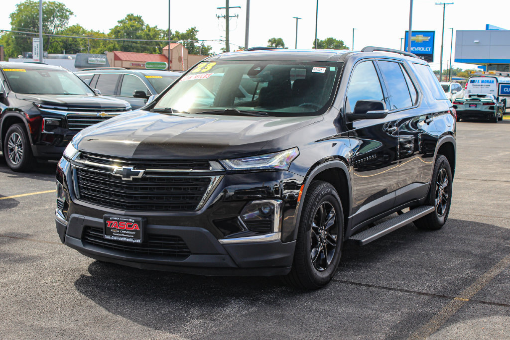 Used 2023 Chevrolet Traverse LT FWD image 5