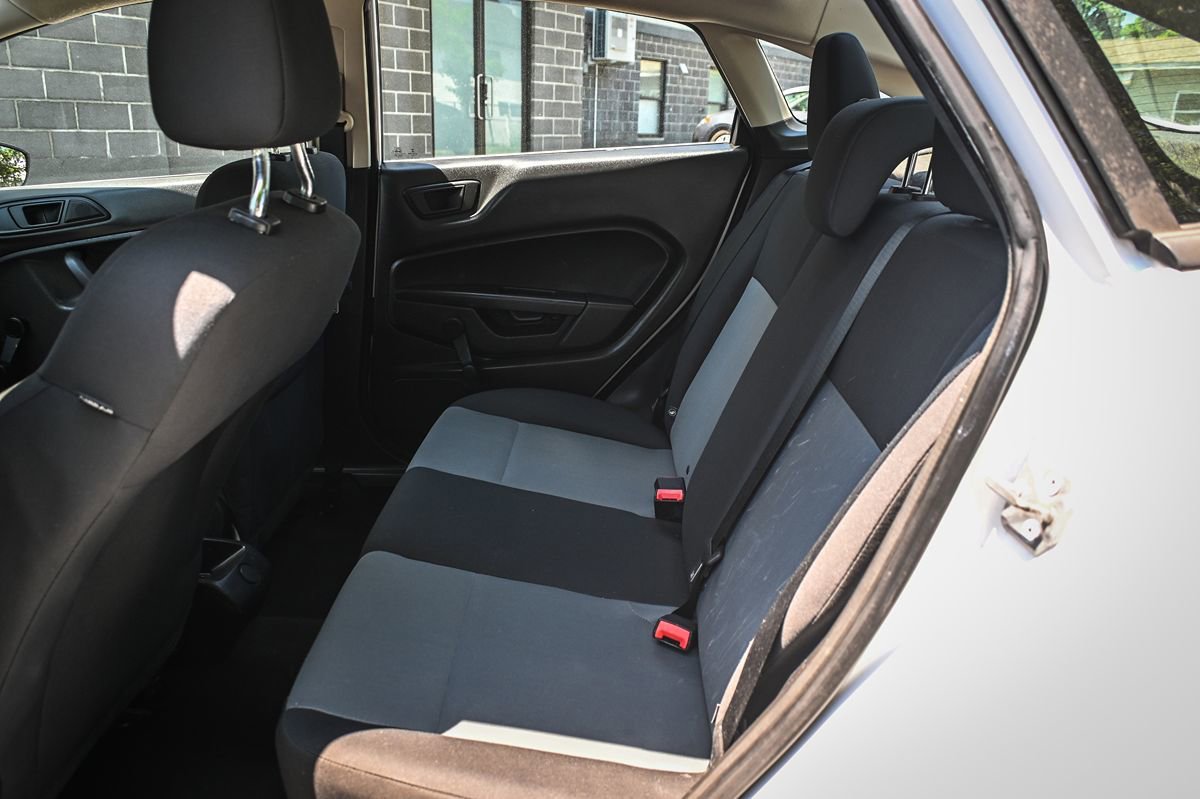 Used 2018 Ford Fiesta S FWD image 13