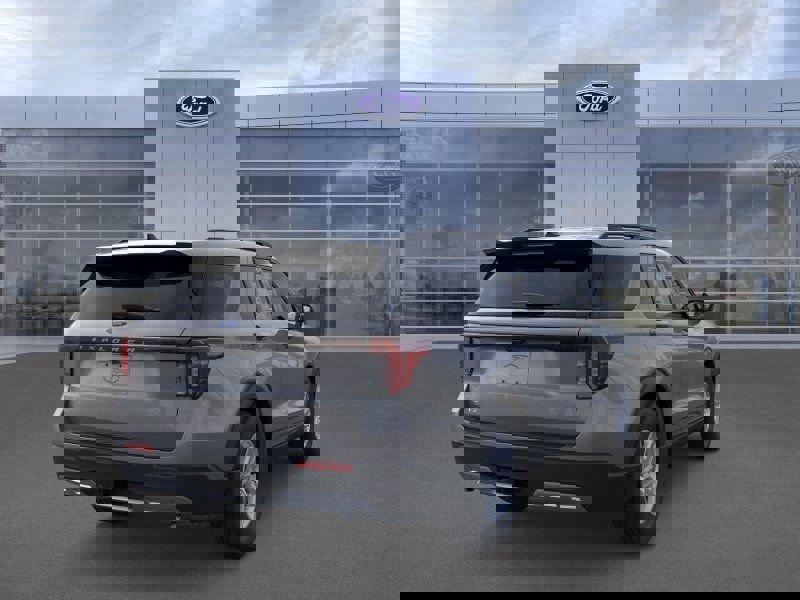 New 2026 Ford Explorer Active w/ Active Comfort Package image 8