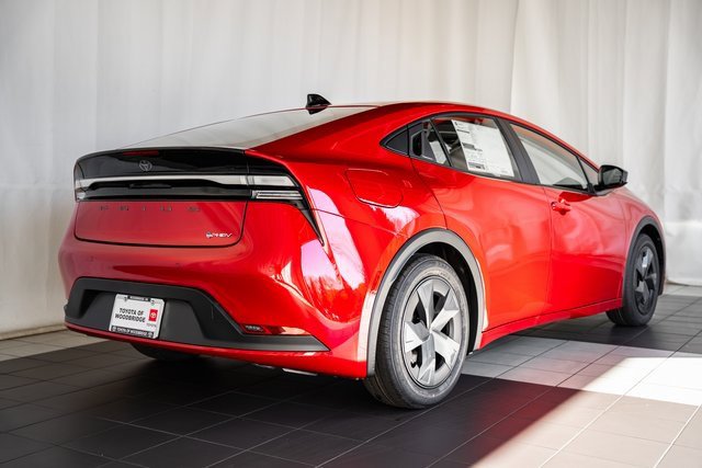 New 2026 Toyota Prius SE image 4