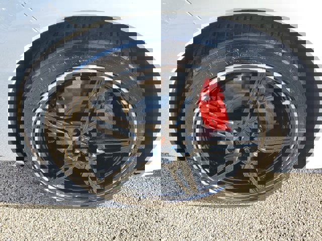 Used 2023 Chevrolet Corvette 2LT w/ Z51 Performance Package image 9